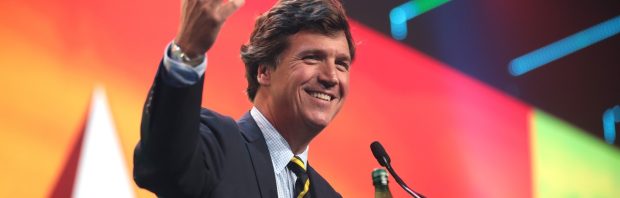 ‘Wow! Kijken!’ Tucker Carlson gaat hier los op de media