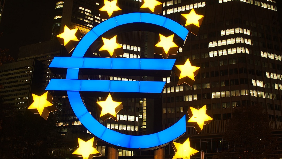 Digitale euro ‘is Paard van Troje en droom van elke dictator’
