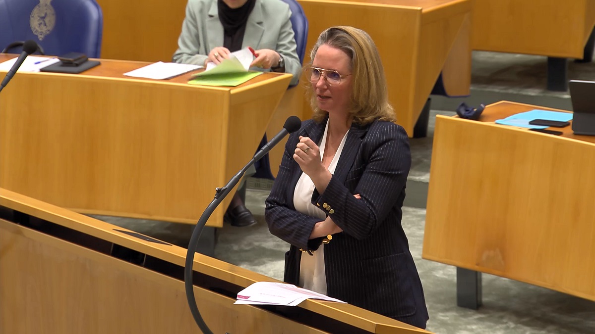 Fleur Agema haalt verwoestend uit naar D66: ‘Wat een slagveld! Verschrikkelijk onmenselijk!’