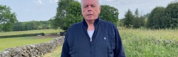 Dit is de video-speech van David Icke die Nederland niet mocht zien: ‘Kijk deze tirannie recht in de ogen’