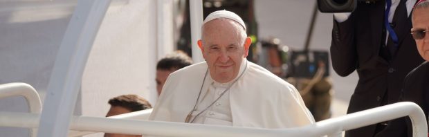 Volgens deze klokkenluider weet het Vaticaan meer over niet-menselijke intelligenties
