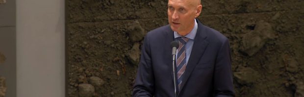 Filmpje van Kuipers over coronaprik jaagt schrik aan: ‘Intens slecht gevoel bij deze oproep van D66’