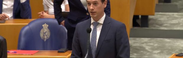 Volt-leider Dassen genadeloos gefileerd: ‘Buikspreekpop van globalisten zoals Soros’