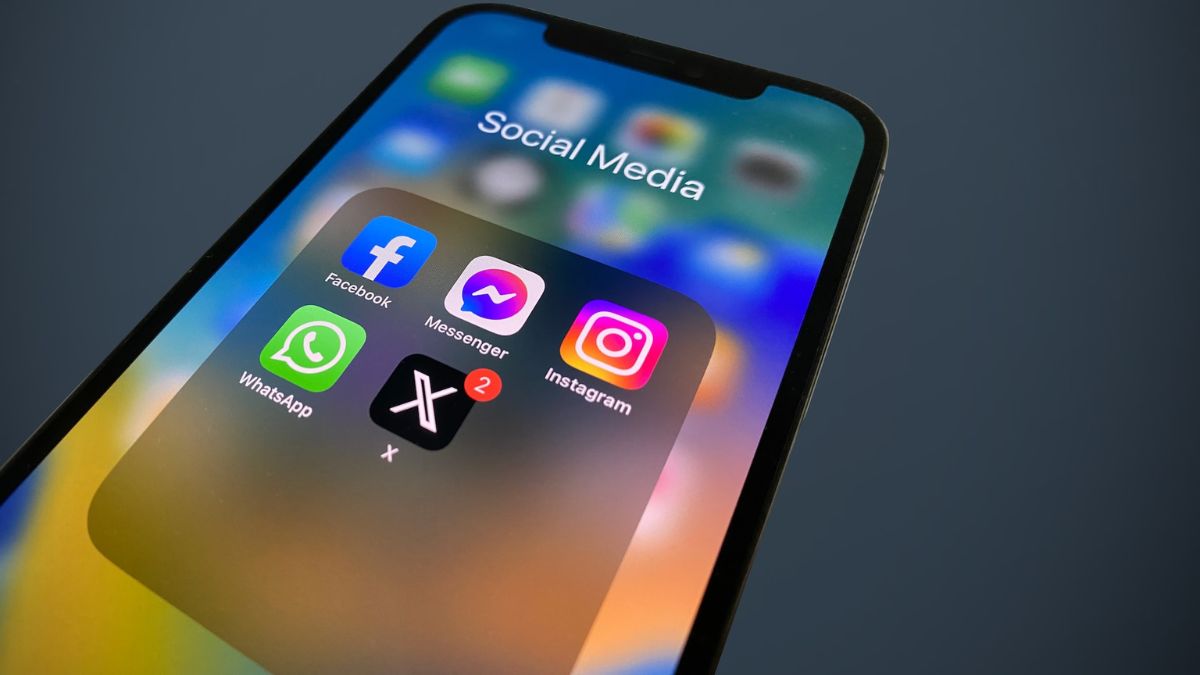 Nederlandse overheid laat lukraak mensen van social media gooien en wil daar niks over kwijt: ‘Zeer ernstig’