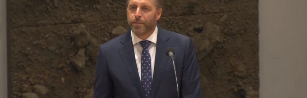 Hugo de Jonge opent meldpunt voor discriminatie, ‘heel wat’ ongeprikten doen melding