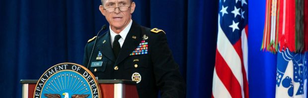 Ex-baas militaire inlichtingendienst doet boekje open: zo worden politici gechanteerd