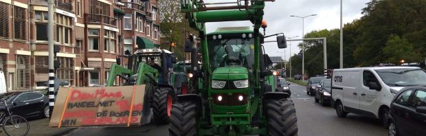 Volgens knip- en plakdienst NOS rijden 2 trekkers hier met grote snelheid weg: oordeel zelf