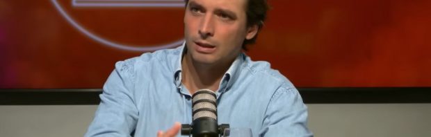 ‘Totaal gescript en in scène gezet’ debat: Non-binaire Bram noemde Baudet eerder ‘nazi’