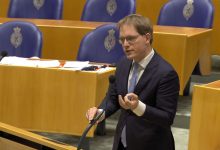 Kiesraad grijpt in nadat stemmen op FVD verdwenen lijken te zijn: 'Het regent telfouten' 6 gen
