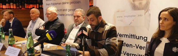 Video: Explosieve persconferentie over prikschade in Oostenrijk, 17,5 procent overlijdt