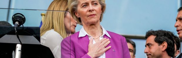 Kijk: Europarlementariër geeft ‘Corruptula’ von der Leyen stevige veeg uit de pan