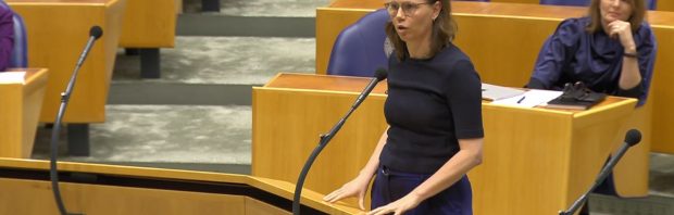 Mirjam Bikker krijgt de volle laag: ‘Het enige waar jij in ‘investeert’, als rasechte Farizeeër, is in Wereldoorlog 3′