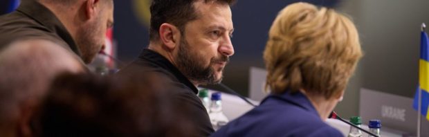 Oekraïne heeft een duister geheim en Oekraïense moeders EISEN antwoorden