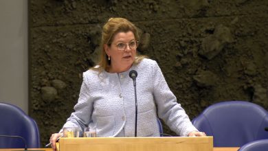 minister