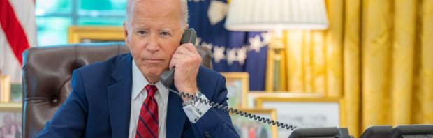 Deze cardioloog denkt te weten waarom Biden in de war is en het heeft alles te maken met de prikjes