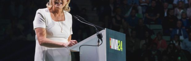 Partij van Marine Le Pen haalt met afstand de meeste stemmen, maar verliest toch: ‘De vloed wordt gesaboteerd’