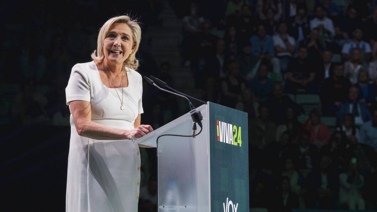 Marine Le Pen's party gets by far the most votes, but still loses: 'The tide is being sabotaged'

Th...