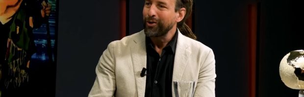 Willem Engel gefeliciteerd met vrijspraak: ‘Een gevoelige tik op de vingers van het OM’