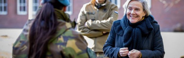 Het leger bespioneerde burgers in coronatijd en toenmalig minister Bijleveld wist ervan (ook al zei ze van niet)