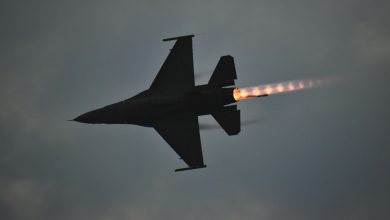 f-16