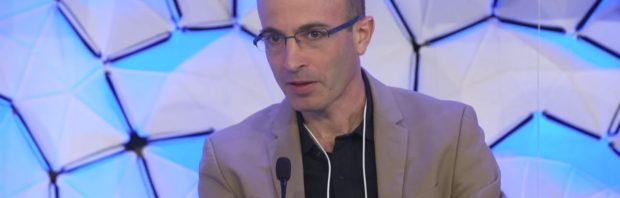 WEF-adviseur Yuval Harari vraagt zich hardop af: ‘Waar hebben we zoveel mensen voor nodig?’