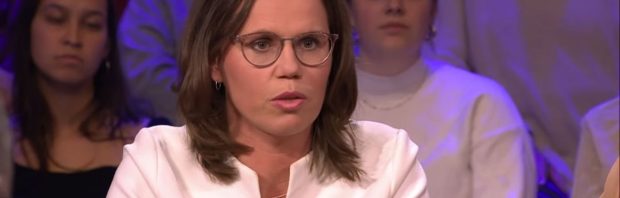 Kijk: Jeroen Pauw vraagt CU-leider Bikker of ze haar tieners straks in een militair uniform het slagveld op ziet gaan