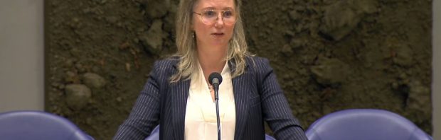 Data-analist komt in aanloop naar debat over de oversterfte met dit alarmerende artikel: ‘Werkelijk verschrikkelijk’