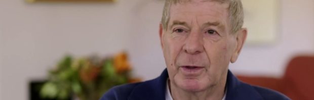 Frits Barend deelt opvallende anekdote na plotseling overlijden voetbalicoon Neeskens: ‘Ik wil geen injecties meer’