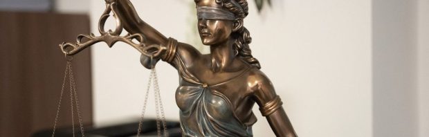 Vrijspraak voor klokkenluider van ministerie van Justitie die ‘kabinet kan laten omvallen’