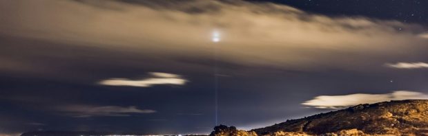 50 mysterieuze drones gespot voor de kust, maar dan verdwijnen ze plotseling in het niets
