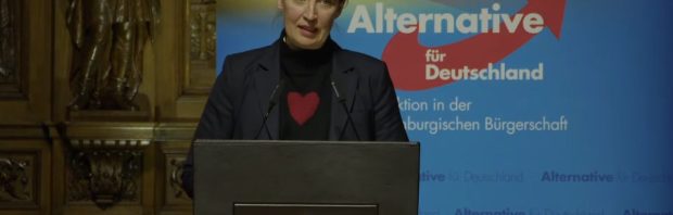 AfD-leider Alice Weidel wil dat er verantwoording wordt afgelegd na ‘vele vaccindoden’