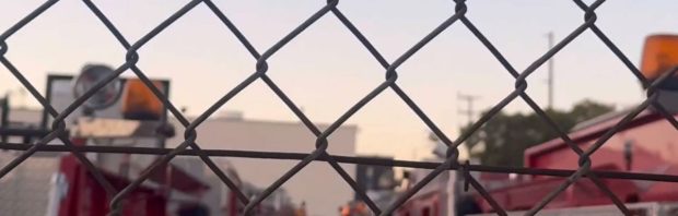 Kijk: journalist filmt eindeloze rijen kapotte brandweerwagens in Los Angeles