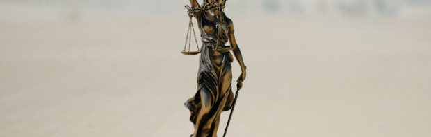 Rechters en justitie overspoeld met kritiek na ingezonden stuk: ‘Jullie hebben zelf meegewerkt aan het wantrouwen’