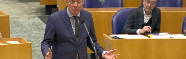 Ralf Dekker neemt minister onder vuur: ‘Nederlandse jongens en meisjes die worden uitgezonden naar Oekraïne? Bizar’