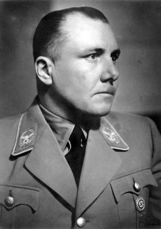 Het boek over Hitler dat u niet mag lezen: een verbijsterend verhaal dat een heel ander licht werpt op de nazi-ideologie 4 hitler