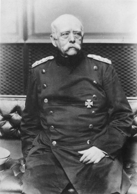De jacht op Hitler: 'Die hele Tweede Wereldoorlog was een Vrijmetselaarsoorlog' 2 cht