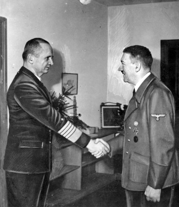 Het boek over Hitler dat u niet mag lezen: een verbijsterend verhaal dat een heel ander licht werpt op de nazi-ideologie 2 hitler