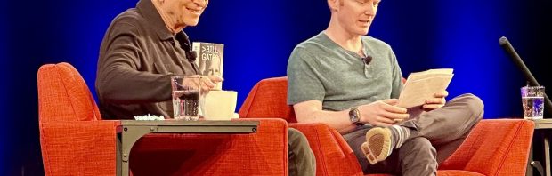 Bill Gates zegt dat veel banen gaan verdwijnen waardoor mensen ‘voor de meeste dingen overbodig zullen zijn’