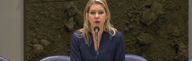 ‘Advocaat Volkert van der G. loopt rond op het ministerie van Landbouw’
