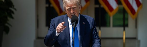 Diep verborgen in de ‘grote, prachtige wet’ van Trump zit deze opmerkelijke clausule over kunstmatige intelligentie