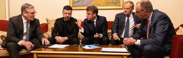 Irritatie na foto van Europese leiders met Zelensky: ‘We worden door totale debielen bestuurd’