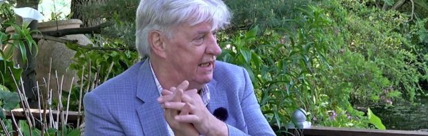 Oud-verloskundige Jan Koning: ‘Er zijn tientallen procenten meer miskramen dan voor de coronatijd’