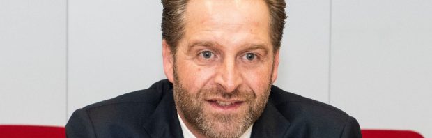 Oud-coronaminister De Jonge aanbevolen als commissaris van de Koning in Zeeland: ‘Dit is echt diep triest’