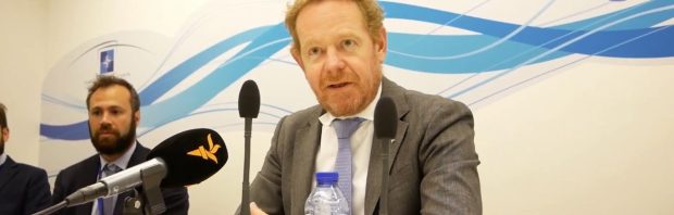 Kabinet wil niet vertellen dat minister Van Weel deze week op de Bilderbergconferentie is: ‘De vraag is, waarom?’