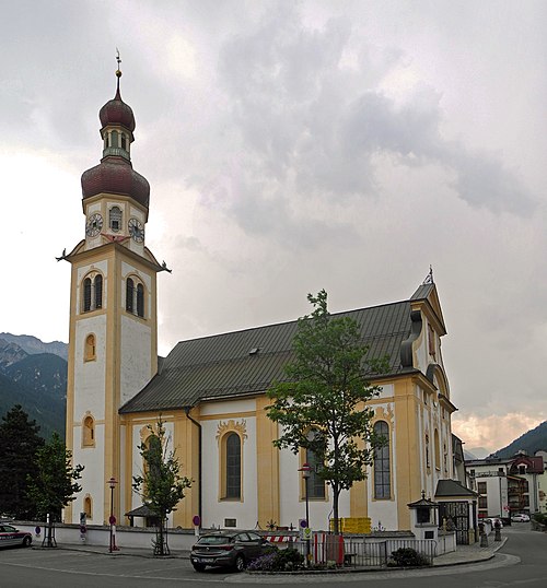 De jacht op Hitler: in deze kerk in Fulpmes moest ergens een plek zijn waar alles bij elkaar kwam 2 hitler