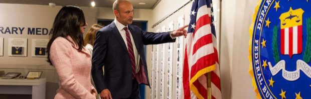 Onderdirecteur FBI ’ten diepste geschokt’ door onderzoek van zijn dienst naar Deep State