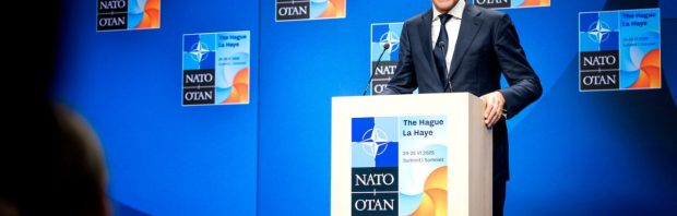 Opmerkelijke wending in zaak tegen Rutte en NAVO: ‘wel degelijk poging tot beïnvloeding’