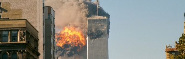 Filmpje: Brandweerman Rudy zag op 9/11 één van de torens instorten en dit is zijn verhaal