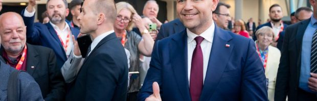 Poolse president werkt aan verbod op symbolen van Oekraïense nazicollaborateurs, noemt hen ‘moordenaars’ en ‘uitschot’