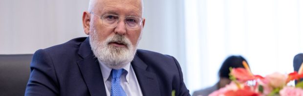 Timmermans wekt verbazing met uitspraak over moord op Charlie Kirk: ‘Ontluisterend, zo heet dat’